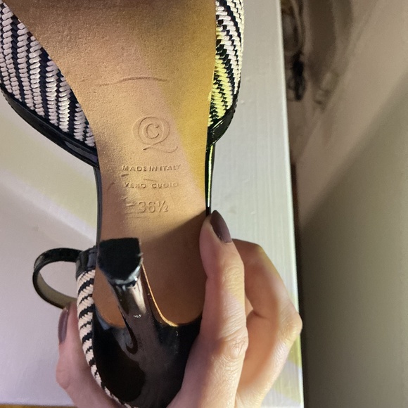 Alexander McQueen Black/Vanilla Pumps, Size 36.5 - Picture 10 of 10